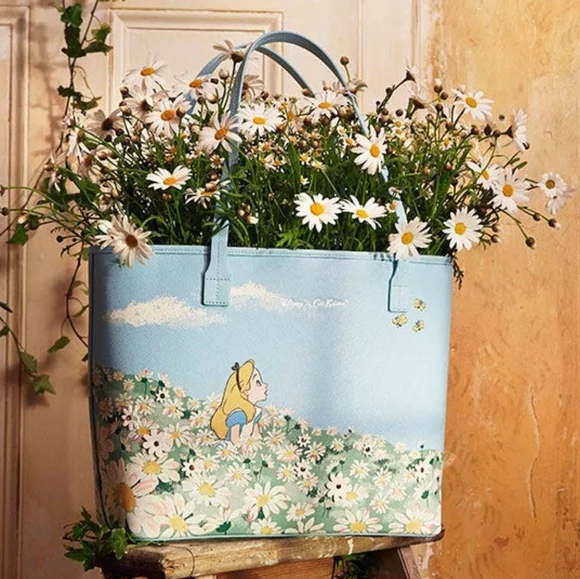 Alice In Wonderland Tote (RARE) - Picture 4 of 6